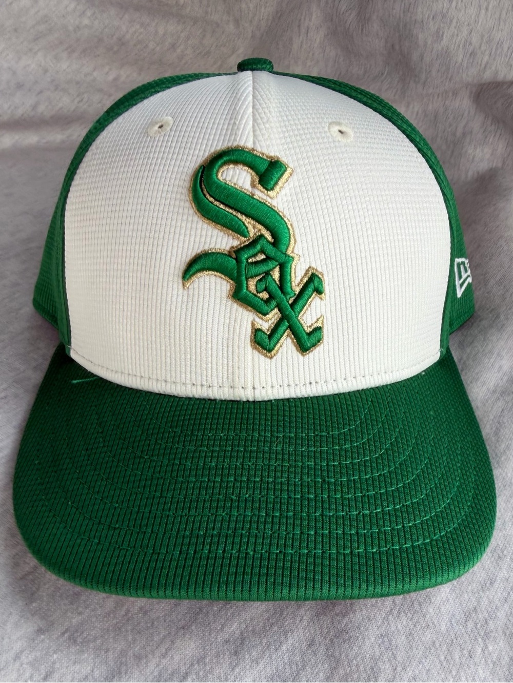 New Era Black & Green 59FIFTY Fitted Hat